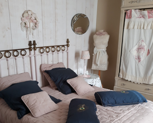 Bedroom 5, Mas La Pomarède, Vaucluse