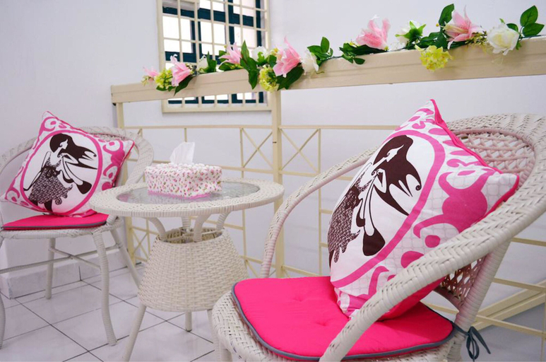 Others 5, Manis-Manis Pink Lady Cottage, Malacca City