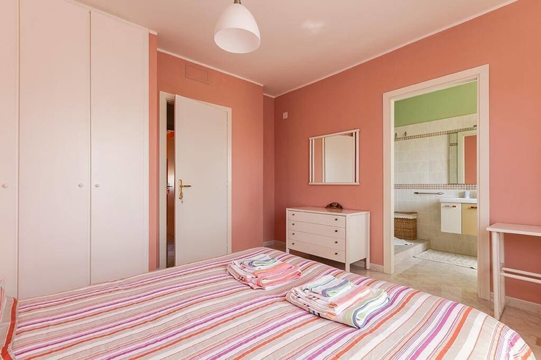 Bedroom 4, B&B Mareya, Cagliari