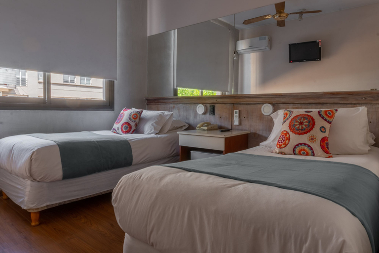Bedroom 3, Hotel Internacional, Capital