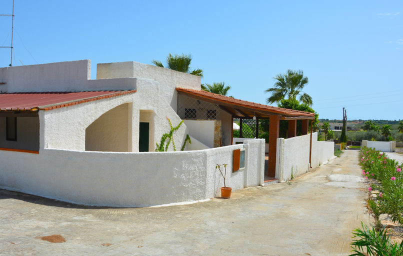 Exterior & Views 2, Case Tre Palme a San Lorenzo, Syracuse