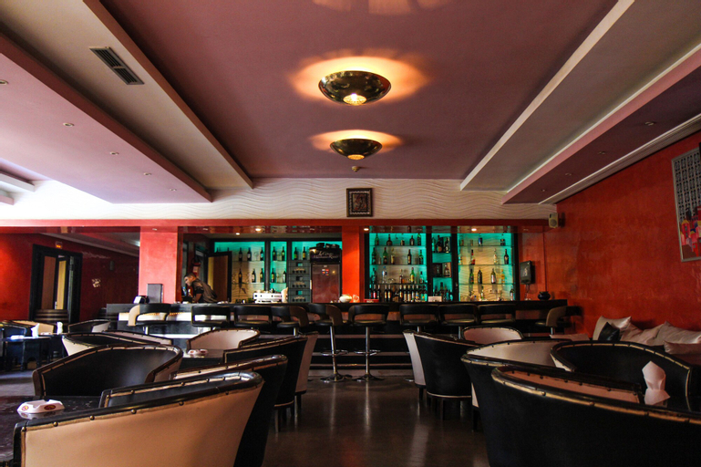 Food & Drinks 29