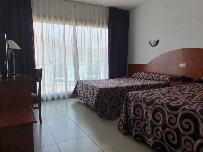 Bedroom 3, Hotel Fenals Garden, Girona