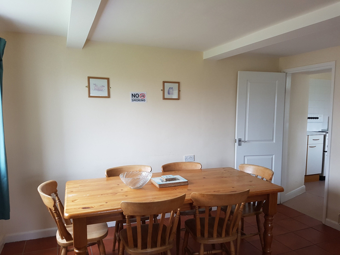 Others 5, Lynden Cottage, Lincolnshire