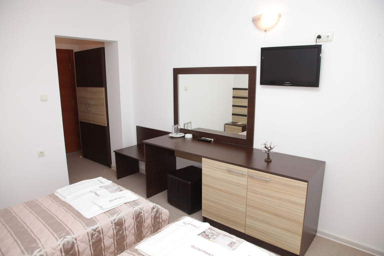 Bedroom 3, Hotel Zaara, Nesebar