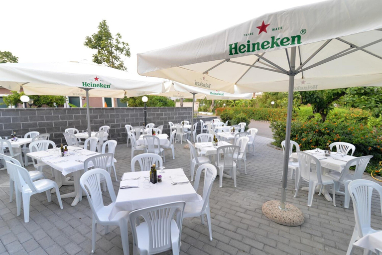 Food & Drinks 5, Villaggio Alkantara, Messina