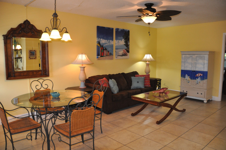 Others 5, Lido Islander Inn, Sarasota