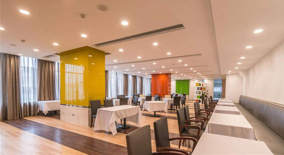 Food & Drinks 5, The Summit Hotel, Zhongshan