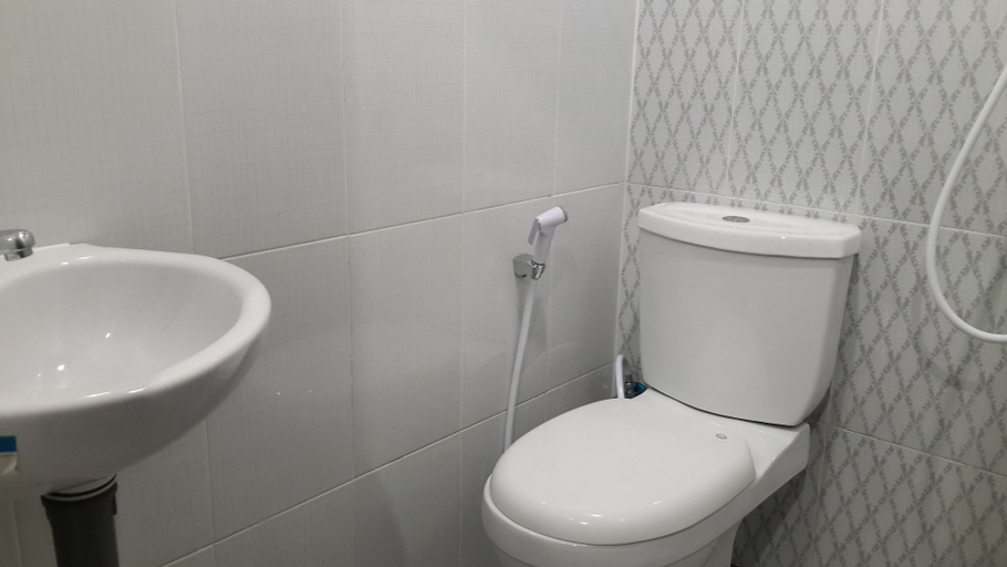 Bathroom 4, iHome Residence, Central Jakarta