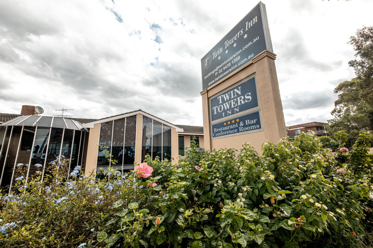Exterior & Views 2, Twin Towers Inn, Lane Cove