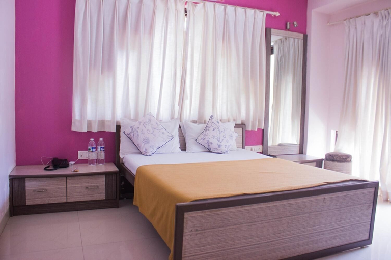 Bedroom 4, Hotel Beach Classic, Palghar