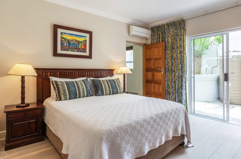 Bedroom 2, Bantry Beach Luxury Suites, City of Cape Town