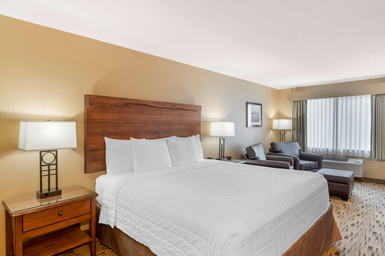 Bedroom 4, Best Western Plus Columbia River Inn, Hood River