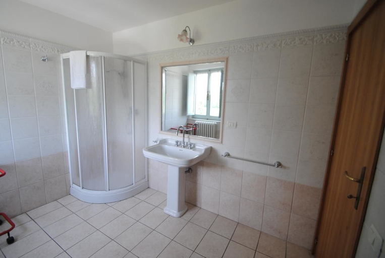Bathroom 4, Country House Villa Geminiani, Ascoli Piceno
