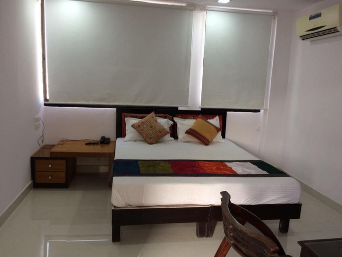 Bedroom, Hotel Vishalas The Raj Kesar Regency, Udaipur