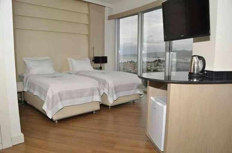 Bedroom 2, Emir Grand Hotel, Yomra