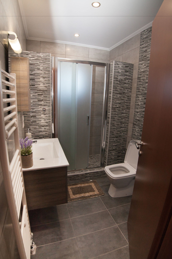 Bathroom 5, Groundfloor Luxury Villa Heraklion Crete, Crete
