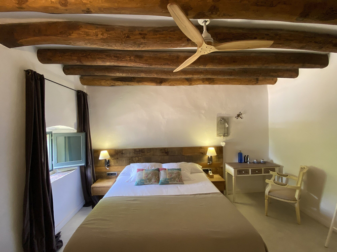 Bedroom 4, Hotel Mas Carreras 1846, Girona