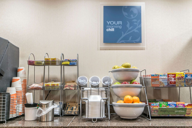 Food & Drinks 5, Comfort Suites Owensboro South, Daviess
