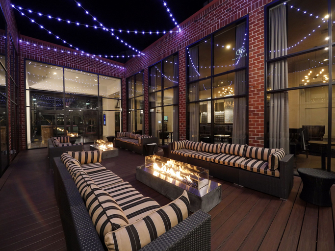 Food & Drinks 5, Hilton Mystic, New London