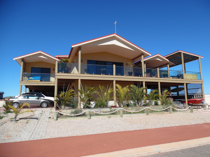 Exterior & Views 2, On the Deck @ Shark Bay, Shark Bay