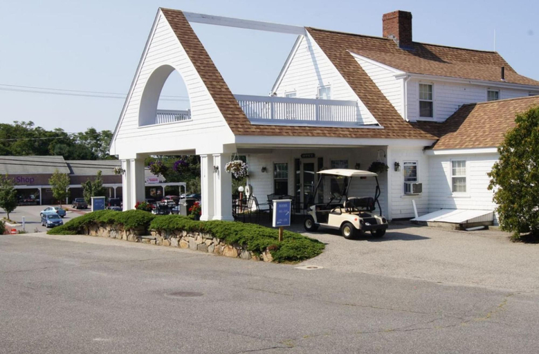 Exterior & Views 2, Blue Spruce Motel & Townhouses, Plymouth