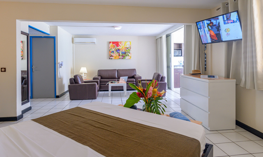 Bedroom 3, Canella Beach Hotel, Le Gosier