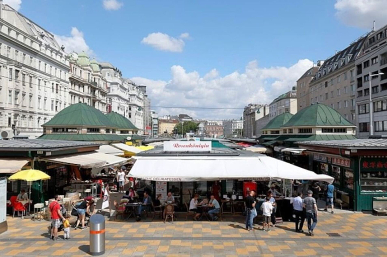 Others 4, Lovely Apartment directly at Naschmarkt, Wien