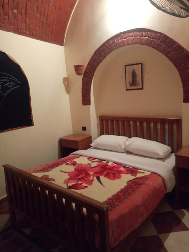 Bedroom 3, Shahhat House, Luxor