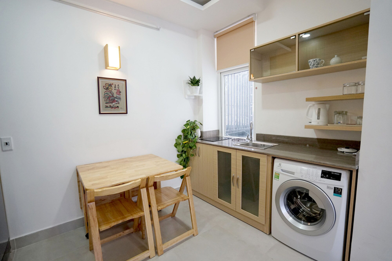Others 5, Ken's Home, District 1
