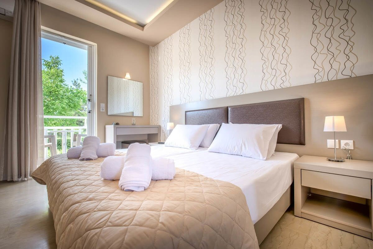 Bedroom 4, Nastazia Studios, Ionian Islands