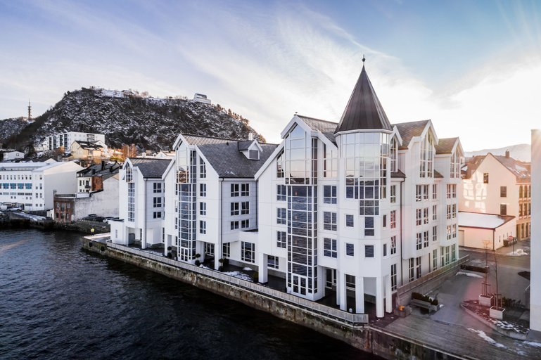 Exterior & Views 2, Quality Hotel Ålesund, Ålesund