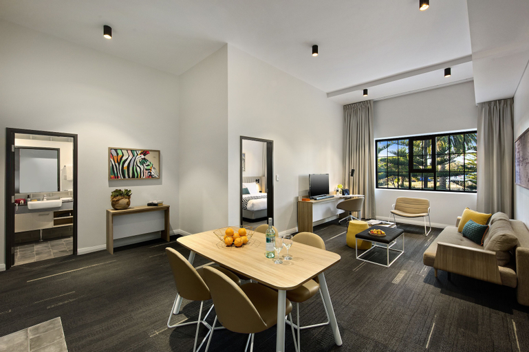 Dining Room 2