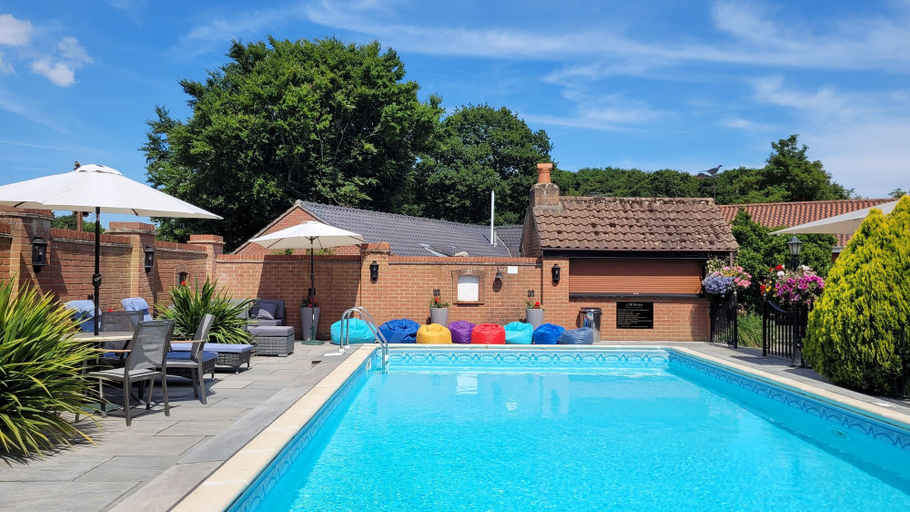 Sport & Beauty 5, The Old Rectory Hotel, Norfolk