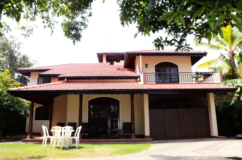 Exterior & Views 2, Gondolas Holiday Lanka, Wattala