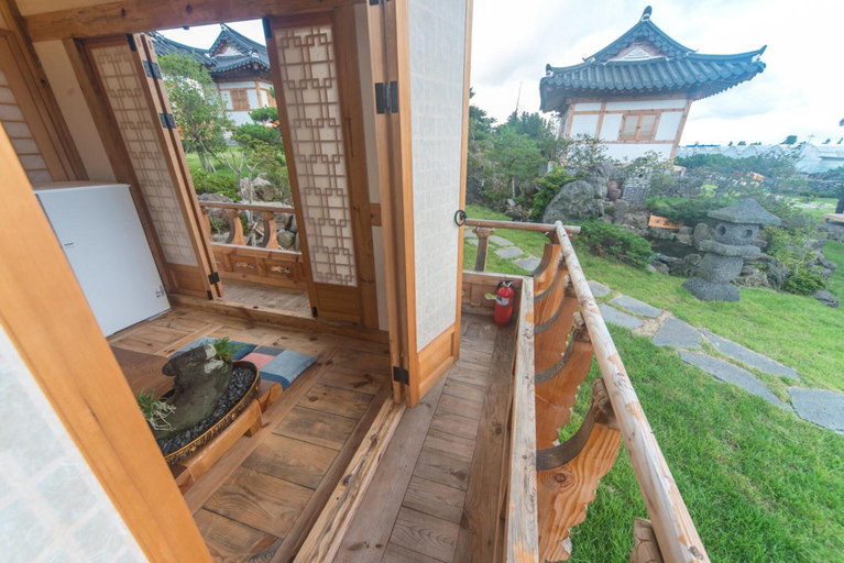 Others 4, Canopus Resort Pension, Seogwipo