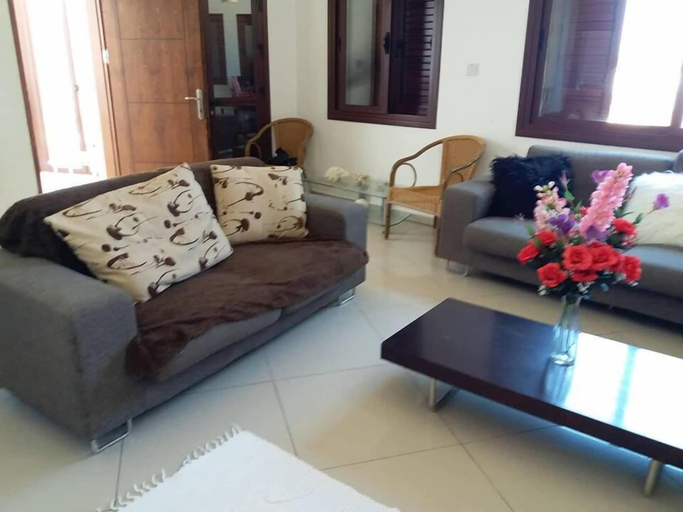 Others, Mountain Pearl Villa
