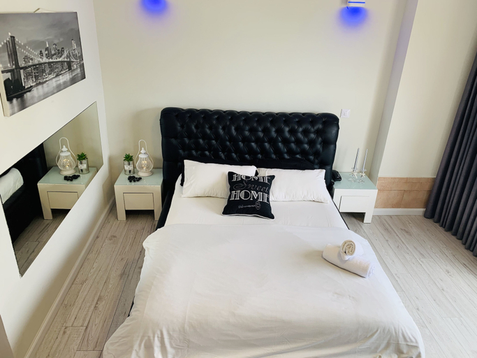 Bedroom 3, Spat Beach