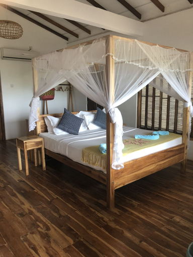 Bedroom 2, C Beyond Nilaveli, Kuchchaveli