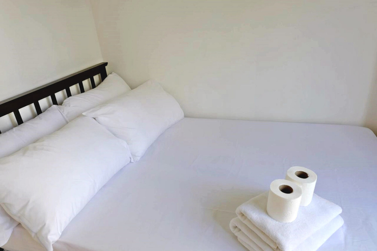 Bedroom 3, Forbeswood Heights 2BR by Stays PH, Taguig
