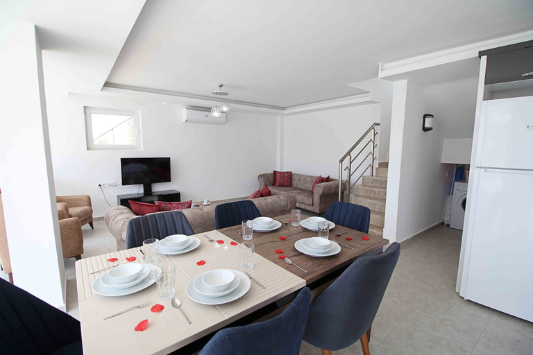 Living area 2, Fethiye Soilite Villa, Fethiye