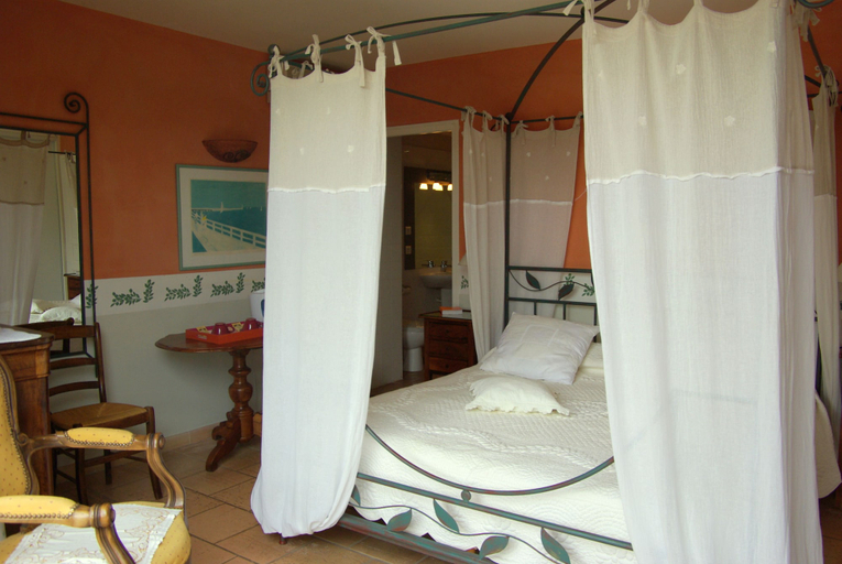 Bedroom 5, Mas des Figues, Bouches-du-Rhône