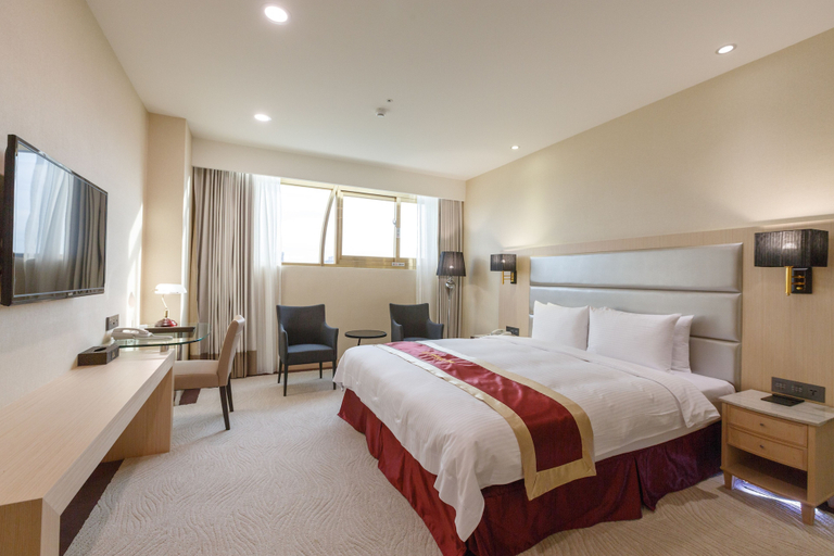 Bedroom 3, Royal Gold Hotel, Kaohsiung