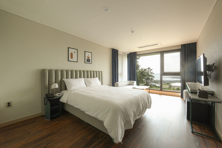 Bedroom 4, Hotel Seogwipean, Seogwipo