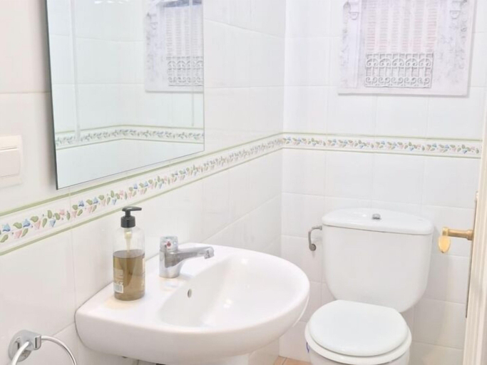 Bathroom 4, Casa Bages, Girona