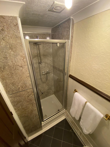 Bathroom 4, The Redwell Inn , Durham
