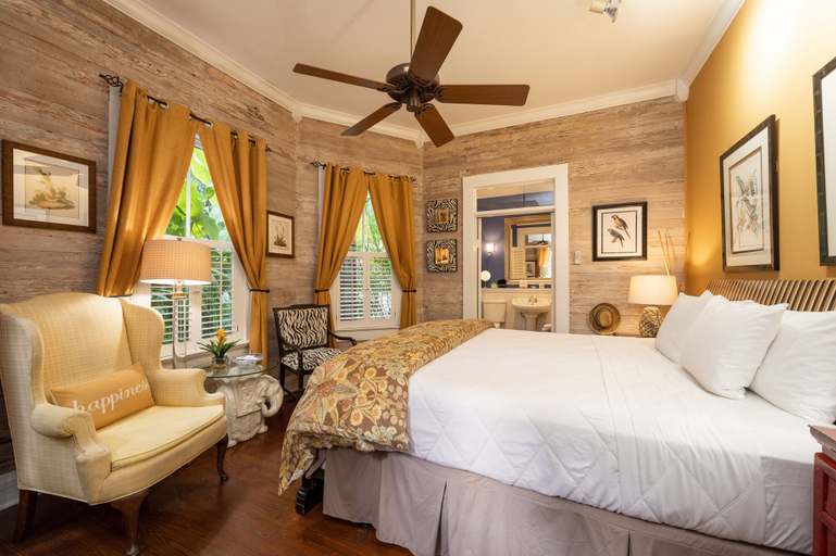 Bedroom 3, The Mermaid & Alligator, Monroe