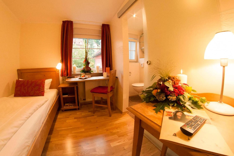 Bedroom 3, Lutherhotel Eisenacher Hof - Ringhotel, Eisenach