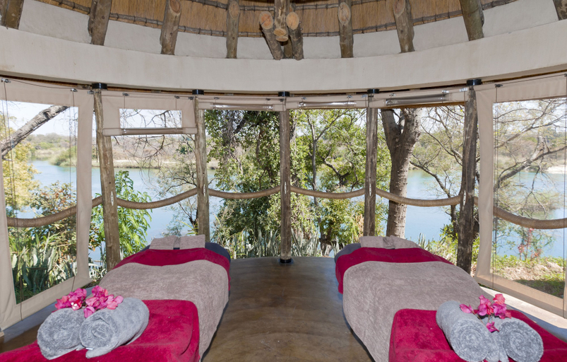Bedroom, Divava Okavango Resort & Spa, Mukwe