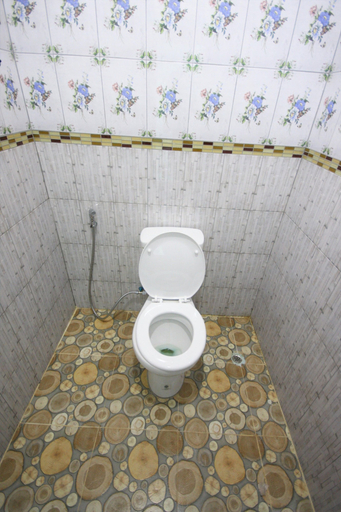 Bathroom 4, Baanpoonana, K. Na Yai Am